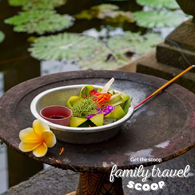 bali flower offering