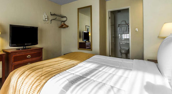 Clarion Hotel