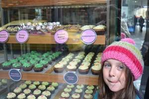 girl at cupcake bakery in Melbourne
