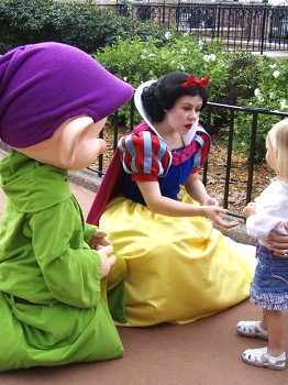 snow white with a child