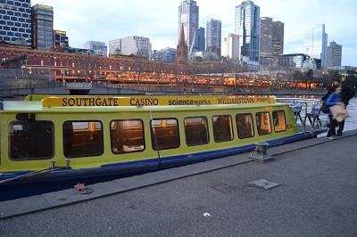 south gate williamstown ferry