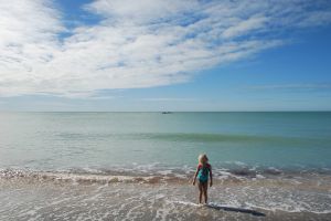 child on Ft Lauderdale Beach