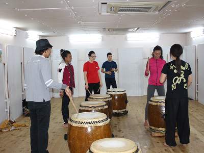 Taiko drumming lessons