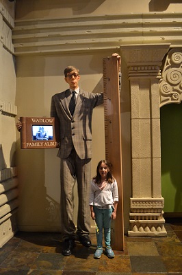 tallest man in ripleys nyc