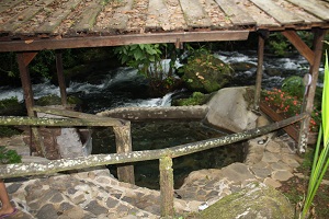 river jacuzzi costa rica