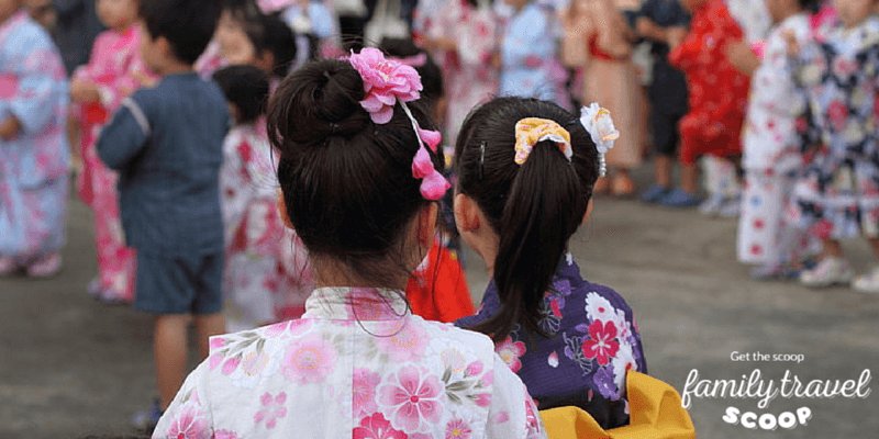 girls in kimonos in japan